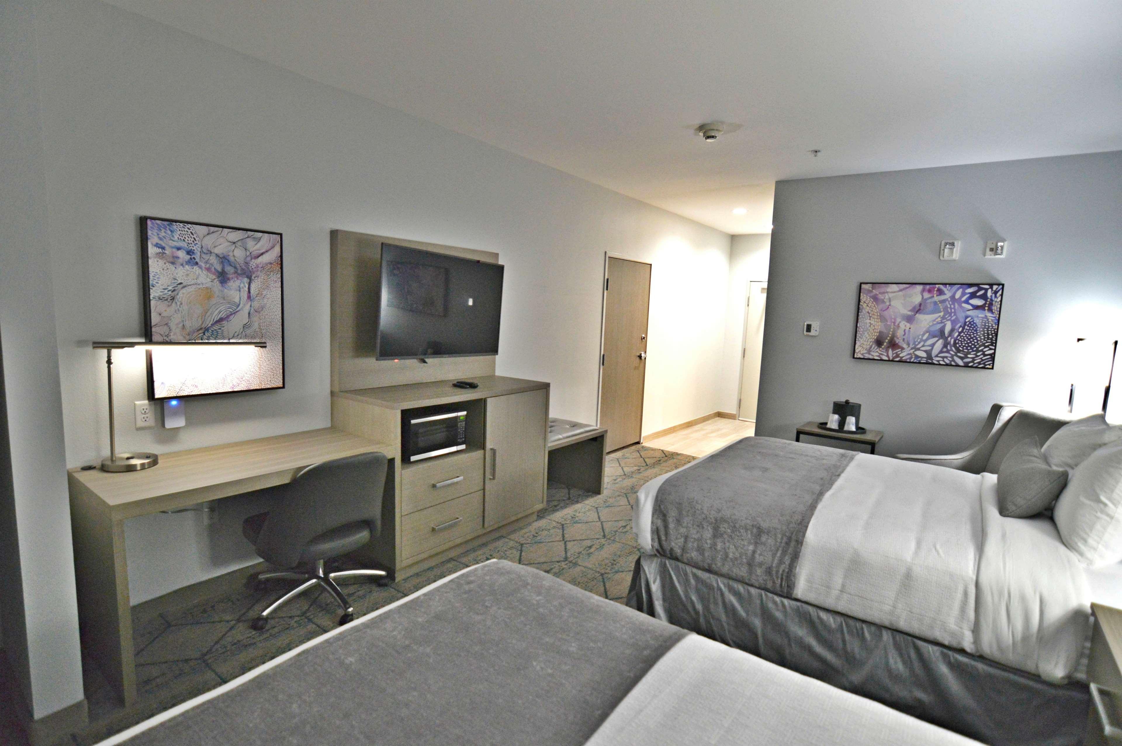 Best Western Plus Executive Residency Oklahoma City I-35 Exterior photo